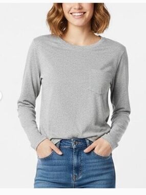 Everlane organic top